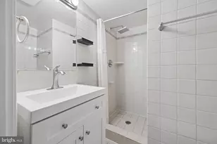 941 Paulsboro Dr, Rockville, MD 20850 - Photo 33
