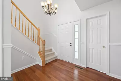 17225 General Custer Way, Poolesville, MD 20837 - Photo 5