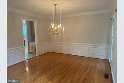 10312 Coniston, Potomac, MD 20854 - Photo 5