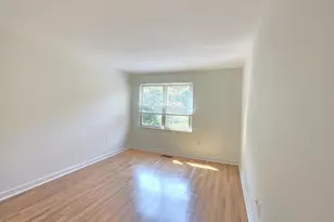 5814 Tudor Ln, Rockville, MD 20852 - Photo 15
