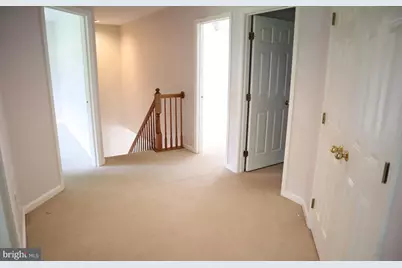 17105 Thatcher Court, Olney, MD 20832 - Photo 13