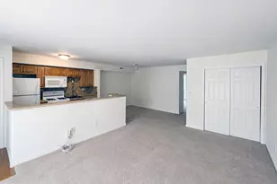 7559 Spring Lake Dr, Bethesda, MD 20817 - Photo 11