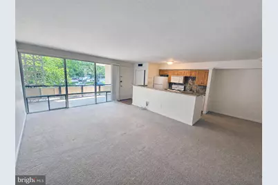 7559 Spring Lake Drive #7559-D2, Bethesda, MD 20817 - Photo 5