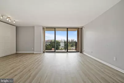 4 Monroe Street #704, Rockville, MD 20850 - Photo 3