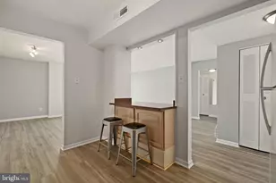 4 Monroe St, Rockville, MD 20850 - Photo 17