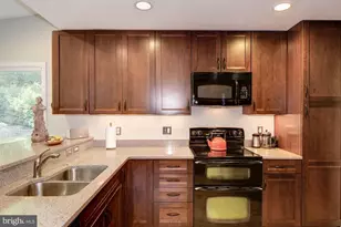 9407 Crosby Rd, Silver Spring, MD 20910 - Photo 11