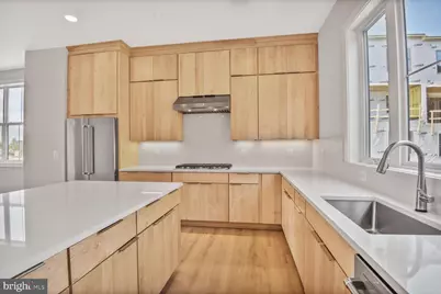 5933 Stonehenge Place, North Bethesda, MD 20852 - Photo 11