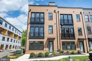 5933 Stonehenge Pl, North Bethesda, MD 20852 - Photo 1