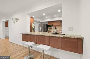 10600 Vantage Ct, Potomac, MD 20854 - Photo 17