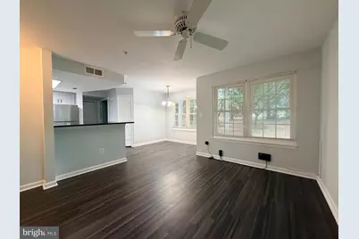 931 Hillside Lake Terrace #103, Gaithersburg, MD 20878 - Photo 3