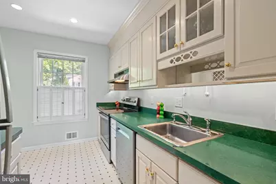 3581 Hamlet Place, Chevy Chase, MD 20815 - Photo 9