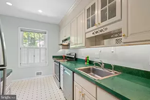 3581 Hamlet Pl, Chevy Chase, MD 20815 - Photo 9