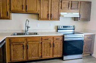 17109 Briardale Rd, Rockville, MD 20855 - Photo 5