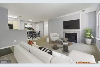 18502 Boysenberry Drive #156-74, Gaithersburg, MD 20879 - Photo 3