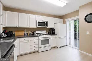 936 Windbrooke Dr, Gaithersburg, MD 20879 - Photo 5