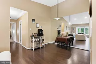 936 Windbrooke Dr, Gaithersburg, MD 20879 - Photo 11