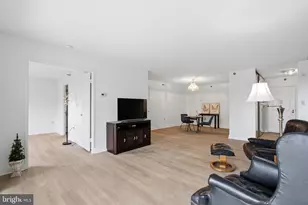 15100 Interlachen Dr, Silver Spring, MD 20906 - Photo 7