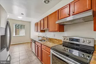 19567 Brassie Pl, Montgomery Village, MD 20886 - Photo 9