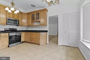13344 Foxhall Dr, Silver Spring, MD 20906 - Photo 3