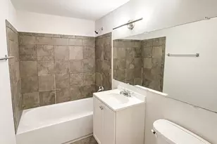 7521 Spring Lake Dr, Bethesda, MD 20817 - Photo 11