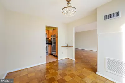 2100 Washington Avenue #9-B, Silver Spring, MD 20910 - Photo 9