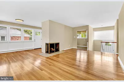 10228 Farnham Drive, Bethesda, MD 20814 - Photo 7