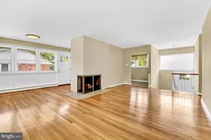 10228 Farnham Dr, Bethesda, MD 20814 - Photo 7