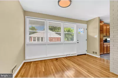 10228 Farnham Drive, Bethesda, MD 20814 - Photo 11