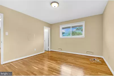 10228 Farnham Drive, Bethesda, MD 20814 - Photo 17