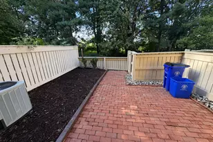 10169 Ridgeline Dr, Montgomery Village, MD 20886 - Photo 3