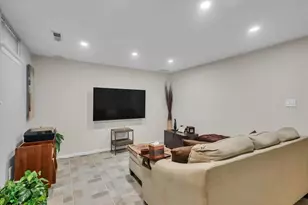 2334 London Bridge Dr, Silver Spring, MD 20906 - Photo 9