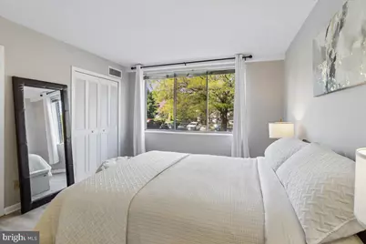 4977 Battery Lane #1-211, Bethesda, MD 20814 - Photo 11