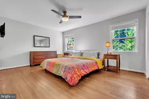 8710 Yarmouth Ct, Potomac, MD 20854 - Photo 17
