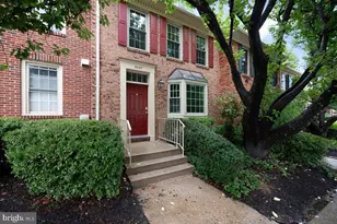 5437 Grove Ridge Way, Rockville, MD 20852 - Photo 3