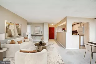 7420 Westlake Terrace, Bethesda, MD 20817 - Photo 9