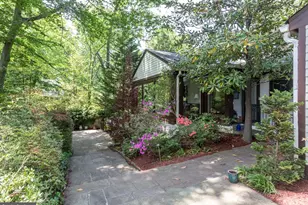 5628 Knollwood Rd, Bethesda, MD 20816 - Photo 1