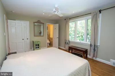 5628 Knollwood Road, Bethesda, MD 20816 - Photo 11