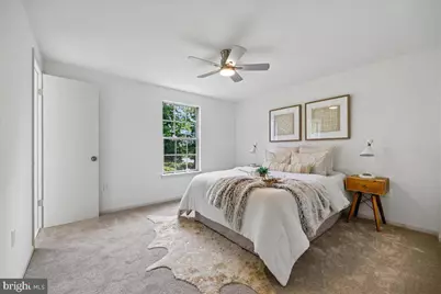 19327 Hottinger Circle, Germantown, MD 20874 - Photo 11