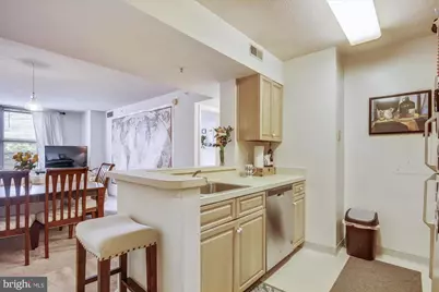 5000 Battery Lane #202, Bethesda, MD 20814 - Photo 19