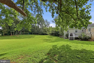 9105 Scott Drive, Rockville, MD 20850 - Photo 5