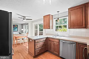 19032 Jamieson Dr, Germantown, MD 20874 - Photo 9