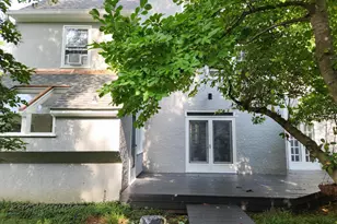6704 Maple Ave, Chevy Chase, MD 20815 - Photo 3