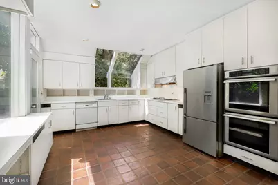6704 Maple Avenue, Chevy Chase, MD 20815 - Photo 17