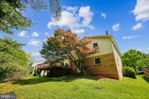 1705 Crestview Dr, Potomac, MD 20854 - Photo 35