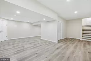 1705 Crestview Dr, Potomac, MD 20854 - Photo 27