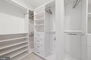 210 Decoverly Dr, Gaithersburg, MD 20878 - Photo 7
