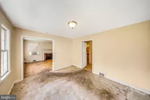 207 Lexington Dr, Silver Spring, MD 20901 - Photo 7
