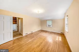 207 Lexington Dr, Silver Spring, MD 20901 - Photo 13