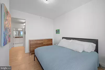 6820 Wisconsin Avenue #7006, Bethesda, MD 20815 - Photo 17