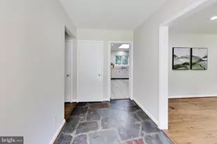 9608 Hillridge Dr, Kensington, MD 20895 - Photo 5